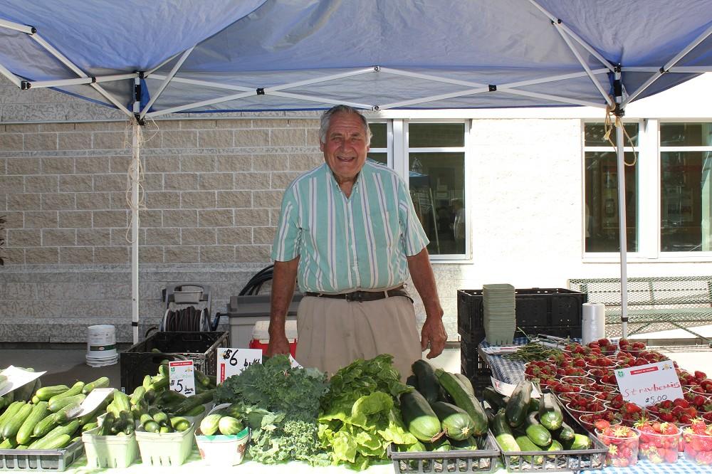 Joe Volkar, owner of Volkar Farm in Kakabeka, sells a wide variety of fresh, local produce at the TBRHSC Fresh Market on Wednesdays from 11:30 am to 1:30 pm.
