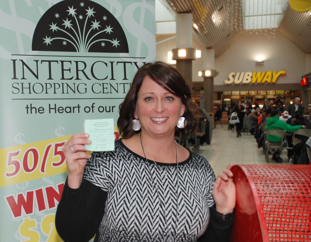 Maureen Downey from Murillo got an early Christmas gift today. This afternoon, at Intercity Shopping Centre, she was announced as the winner of $17,335 in this year’s Intercity Shopping Centre 50/50 Cash Draw (Ticket No. 08092). Tickets for the draw sold out early Monday morning.